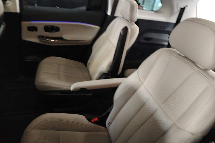 Used Nio ES8 2020 415 km Range 6-Seater Version