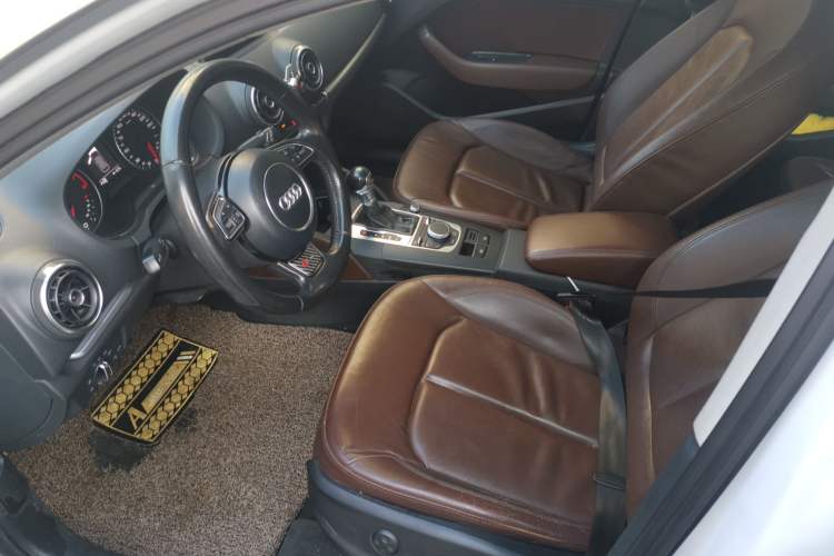 Used Audi A3 2014 Sportback 35 TFSI Automatic Comfort Model
