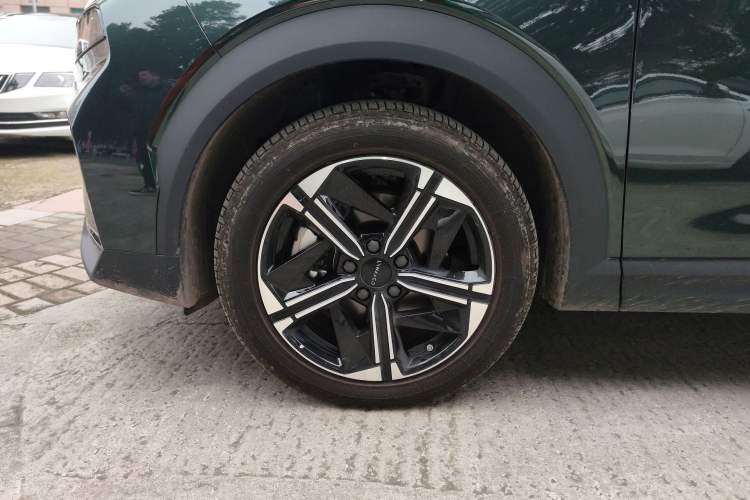 Used Lynk & Co 06 EM-P 2023 EM-P 126 Long-Range Halo
