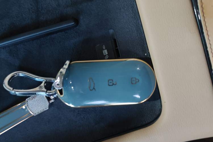 Used Hima AITO M7 2024 1.5T Rear-Drive Plus Version 5 Seats
