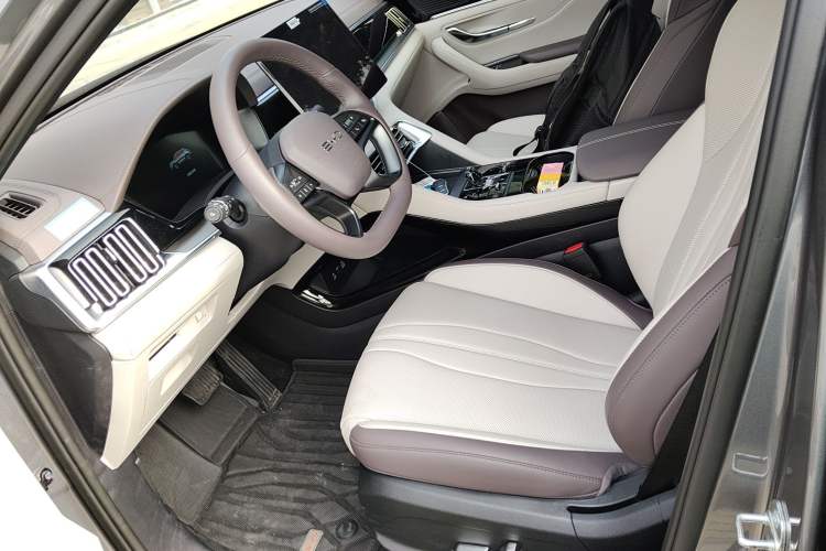 Used BYD Song PLUS New Energy 2025 DM-i Smart Drive 112KM Prestige Model
