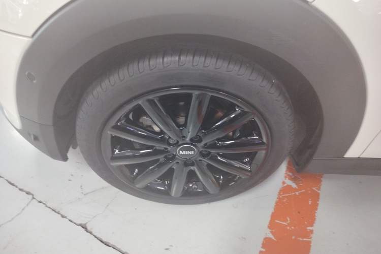 Used  MINI 2019 1.5T COOPER Artist
