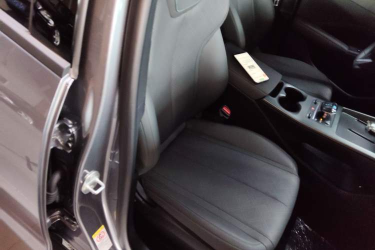 Used BYD Qin PLUS 2025 DM-i Smart Drive 55KM Leading Model
