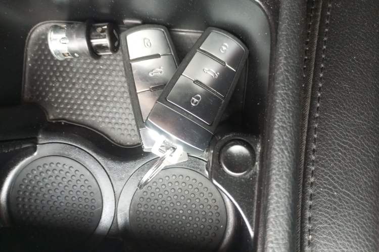 Used Volkswagen FAW-Volkswagen CC 2013 1.8TSI Luxury Model