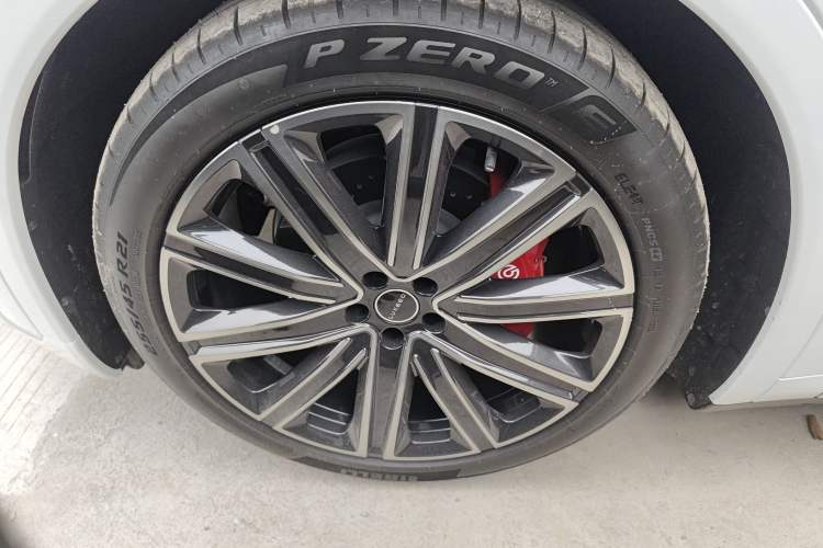 Used Hima Luxeed R7 2024 All-Electric 736 km Ultra