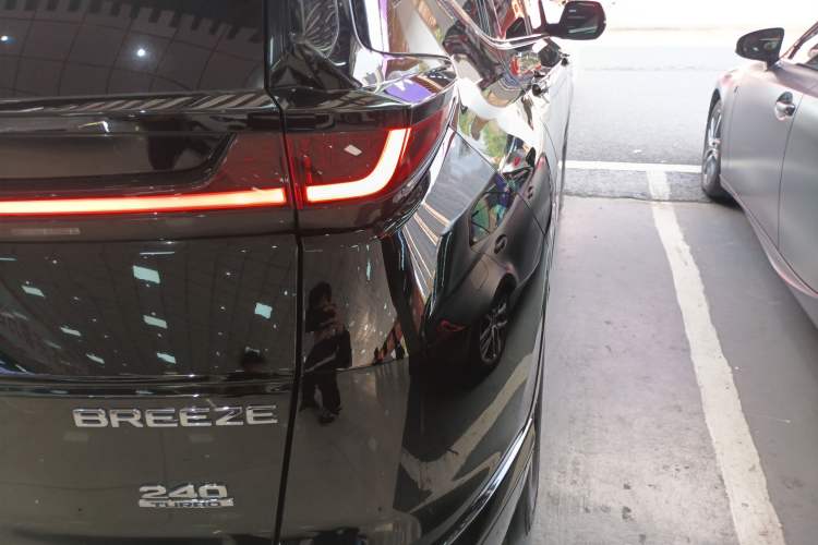 Used Honda Breeze 2021 240TURBO CVT 2WD Prestige Edition
