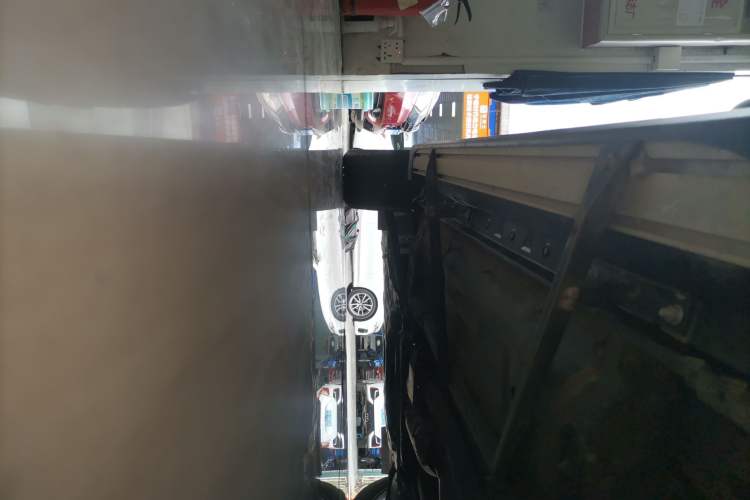 TDK.VehicleDetails.img