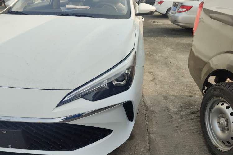 Used Roewe i5 2023 1.5L CVT Luxury Edition
