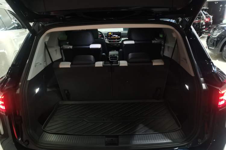 Used Volkswagen ID.6 CROZZ 2022 Long-Range PRO Edition