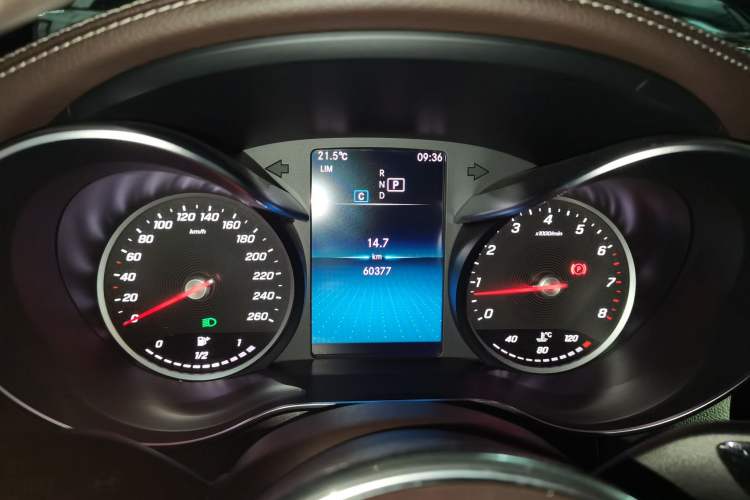 Used Mercedes-Benz GLC 2020 GLC 260 L 4MATIC Dynamic Model
