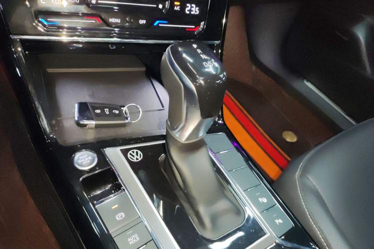 Used Volkswagen Passat 2022 330TSI Starry Luxury Edition
