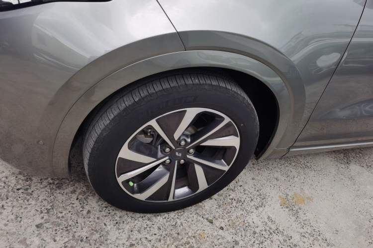 Used Li Auto ONE 2021 Extended-Range 6-Seater Version
