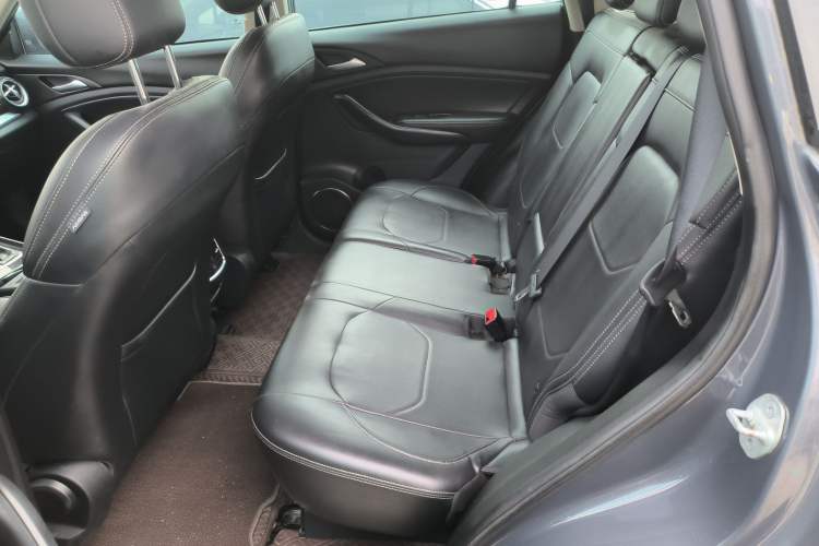 Used BYD Song 2021 Classic Edition 1.5T Automatic Elite Model
