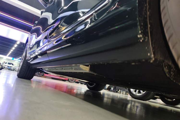 Used Hima AITO M9 2025 Extended-Range Ultra Version 52 kWh 6-Seater