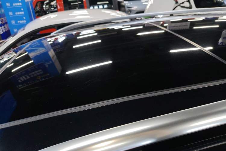 Used Volkswagen Tiguan L 2022 330TSI Automatic Two-Wheel Drive R-Line Enhanced Edition
