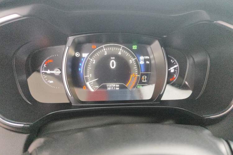 Used Renault Koleos 2017 2.5L Four-Wheel Drive Ultimate Edition