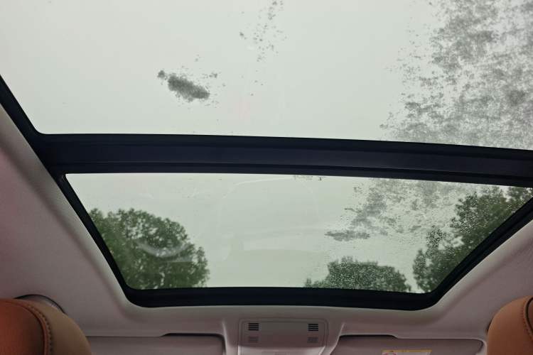 Used Volkswagen T-ROC 2022 280TSI DSG Two-Wheel Drive Elite PLUS
