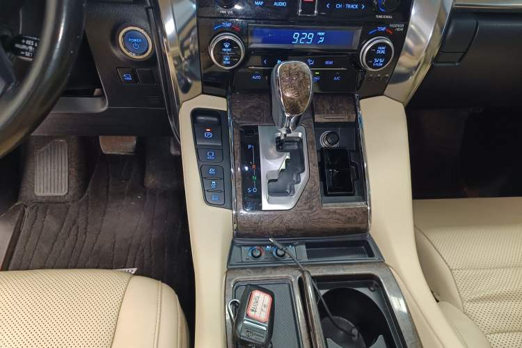 Used Toyota Alphard 2021 Dual-Engine 2.5L Prestige Edition