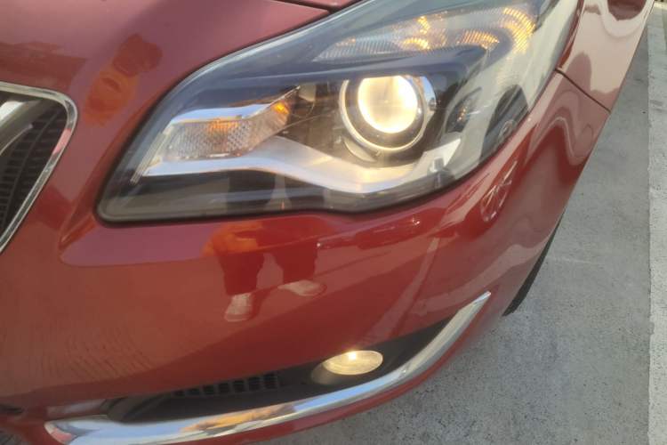 Used Buick Regal 2015 2.0L Elite Fashion Edition
