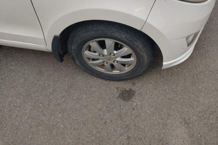 Used Wuling Hongguang 2014 1.5L S Standard Version
