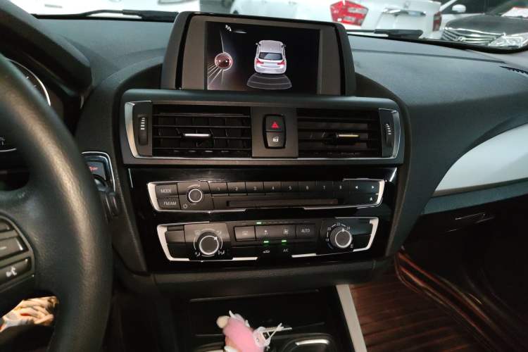 Used BMW 1 Series 2015 118i Leading Model
