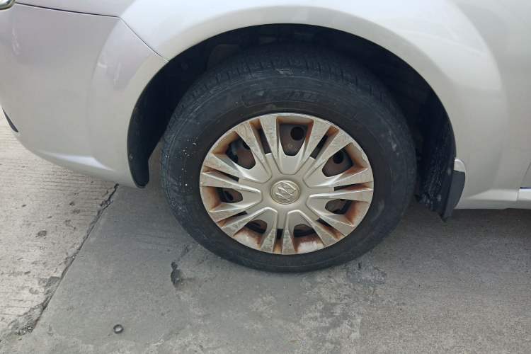 Used Buick Excelle 2015 1.5L Manual Classic Trim
