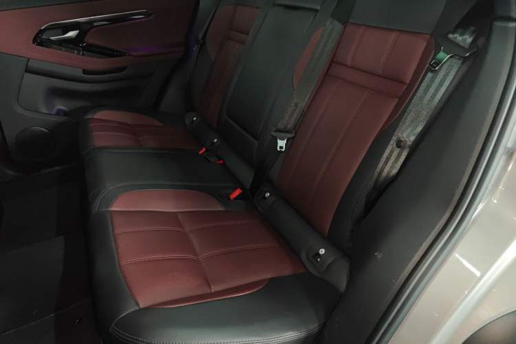 Used Land Rover Range Rover Evoque 2022 Facelifted Aurora L 249 PS R-Dynamic Luxury Edition