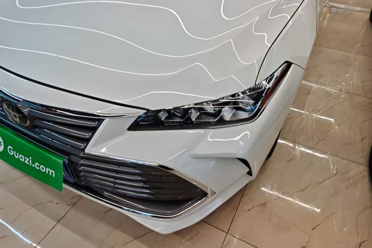 Used Toyota Avalon 2019 2.0L Luxury Edition China VI Standard
