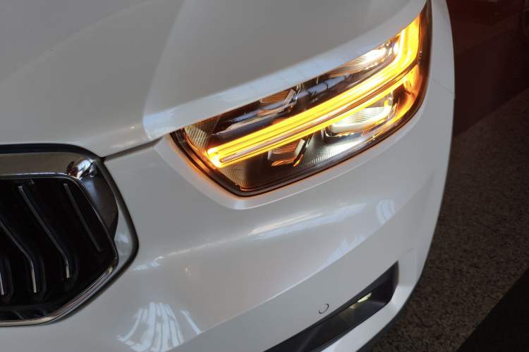 Used Volvo XC40 2021 T4 Four-Wheel Drive Smart Luxury Edition