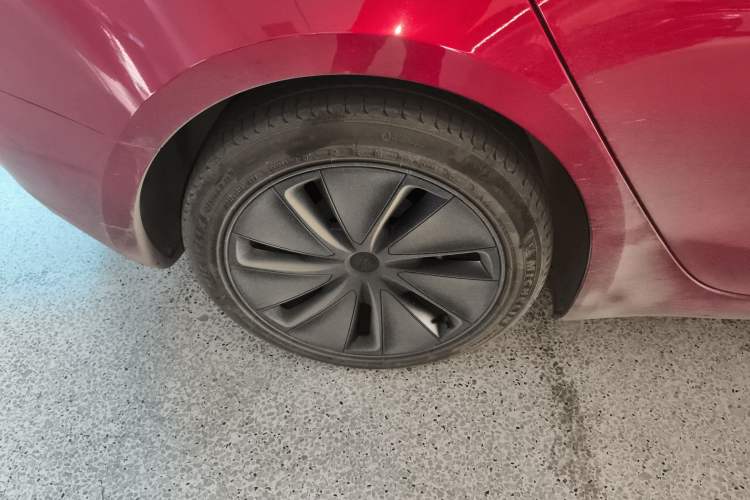 Used Tesla Model 3 2023 Rear-Wheel-Drive Version
