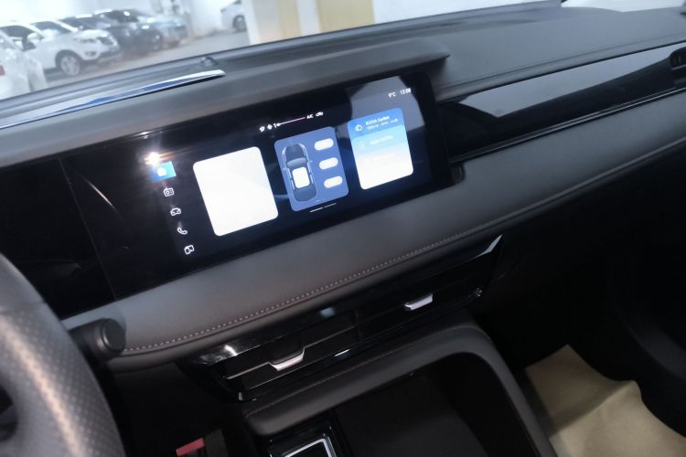 Used Roewe i5 2023 1.5L CVT Luxury Edition
