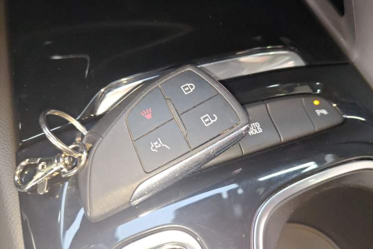 Used Buick Envision 2022 Encore Plus 652T Five-Seat Luxury Model