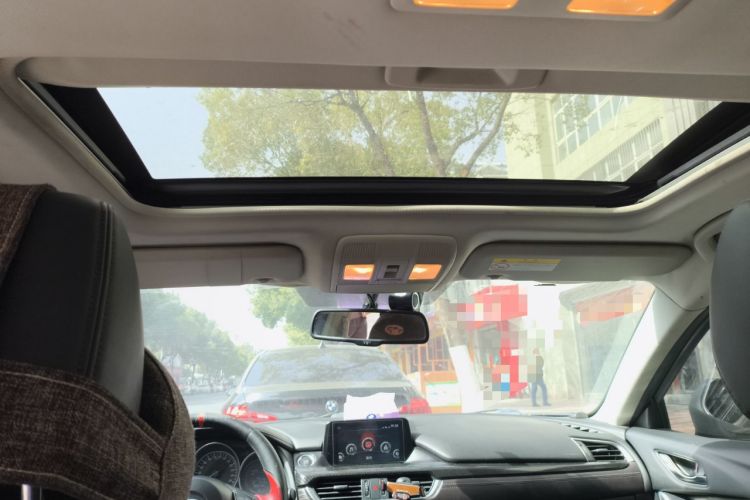 Used Mazda Atenza 2017 2.0L Blue Sky Luxury Edition