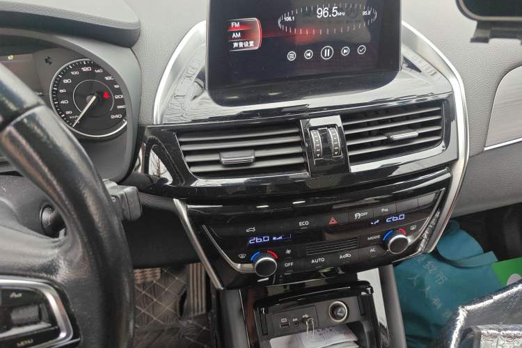 Used BORGWARD BX5 2017 20TGDI Automatic Two-Wheel Drive Entry-Level Edition
