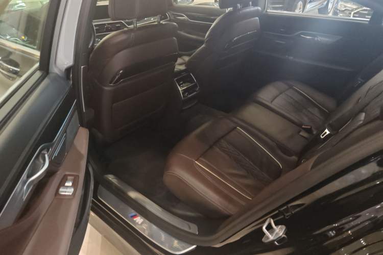 Used BMW 7 Series 2021 740Li Leading Model M Sport Package