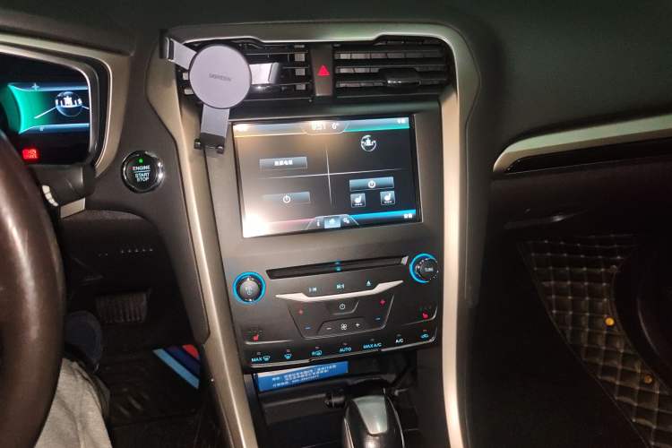 Used Ford Mondeo 2013 2.0L GTDi 200 Luxury Model