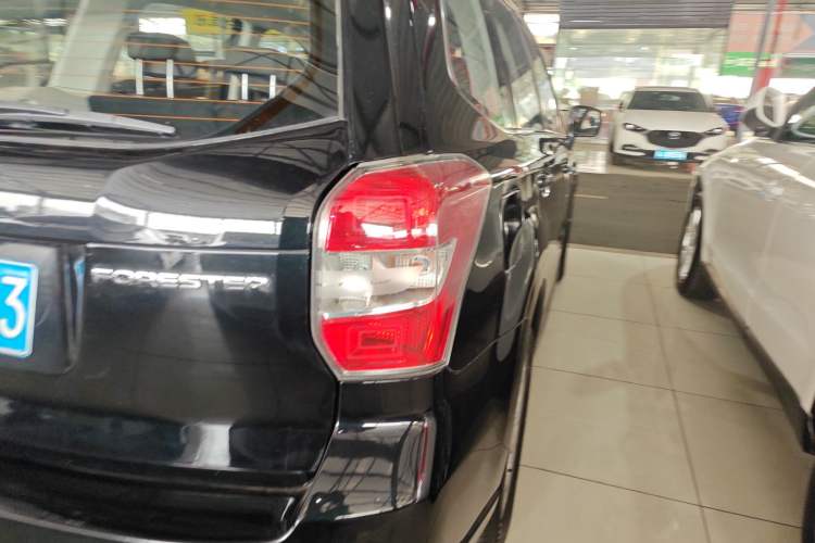 Used Subaru Forester 2014 2.0i Automatic Comfort Edition
