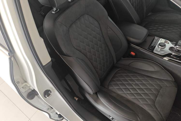 Used Hongqi HS5 2019 2.0T Smart Connect Flagship Edition
