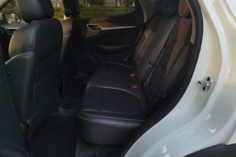 Used MG ZS 2018 1.5L Automatic Luxury Edition China V Standard
