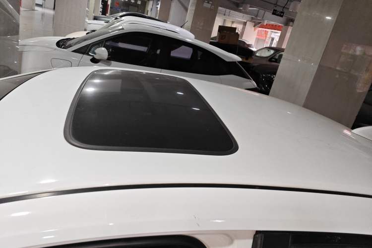 Used Honda Crider 2016 1.8L CVT Luxury Edition
