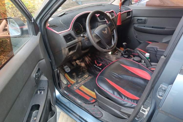 Used Wuling Hongguang 2010 1.2L Base Version China IV Standard
