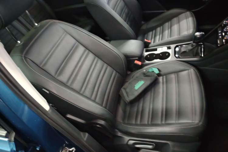 Used Volkswagen Touran 2018 Volkswagen Touran L 280TSI DSG Comfort Edition 7 Seats China VI Standard