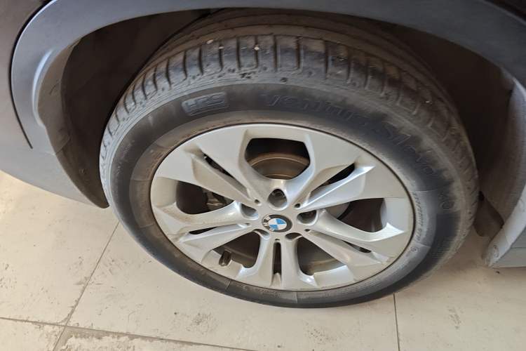 Used BMW X1 2016 sDrive18Li Premium Edition
