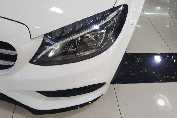 Used Mercedes-Benz C-Class 2017 Restyled C 200 Sport Edition
