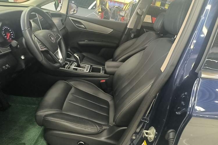 Used BYD Song MAX New Energy 2019 DM 1.5T Smart Connect Advanced 7-Seater China VI Standard
