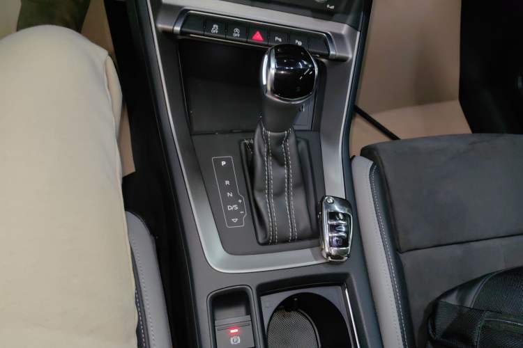 Used Audi Q3 2021 35 TFSI Fashion Dynamic Model