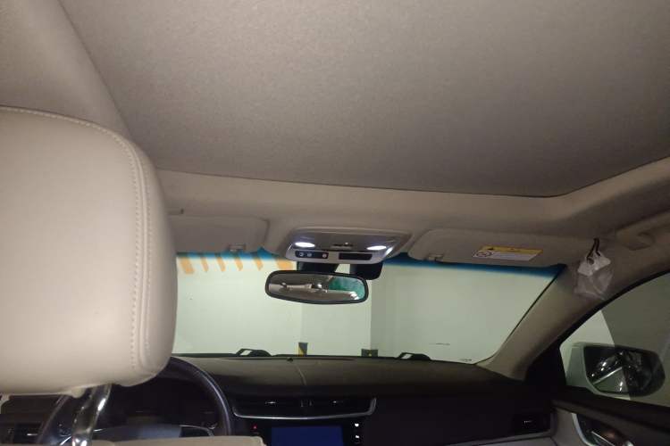 Used Cadillac XTS 2015 28T Comfort Model
