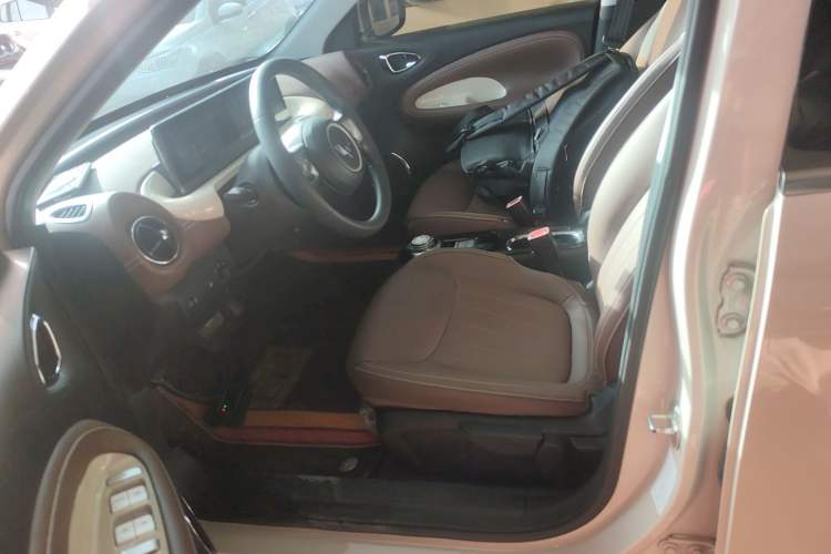 Used Wuling Bingo 2024 333 km Enjoyment Version
