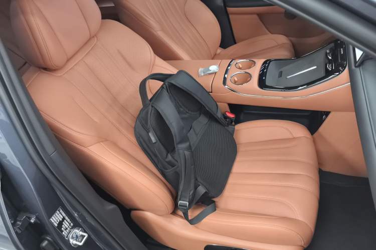 Used AION V 2024 Aion Tyrannosaurus 650 LiDAR Edition