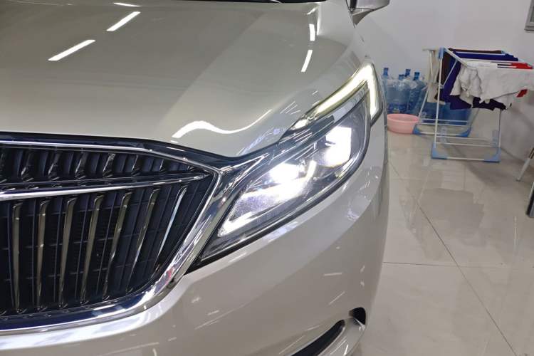 Used Buick GL8 2017 ES 28T Premium Version China V Standard